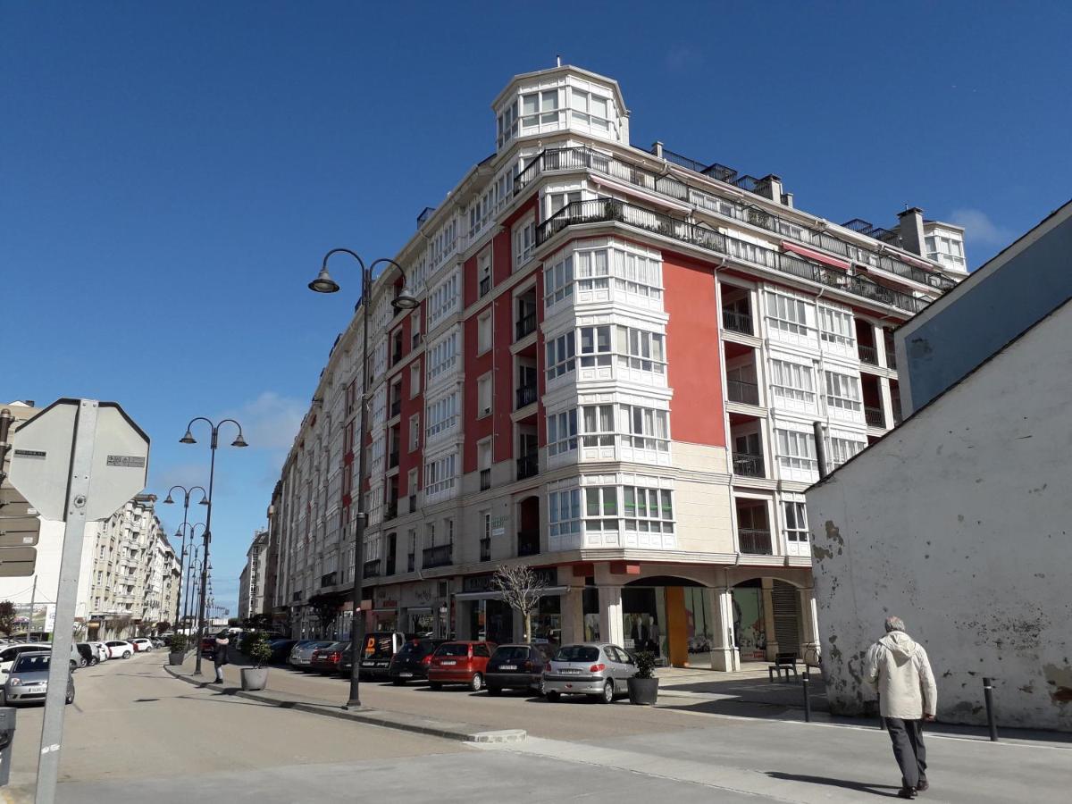 Apartamento Atico con terraza y piscina comunitaria Ribadeo Exterior foto